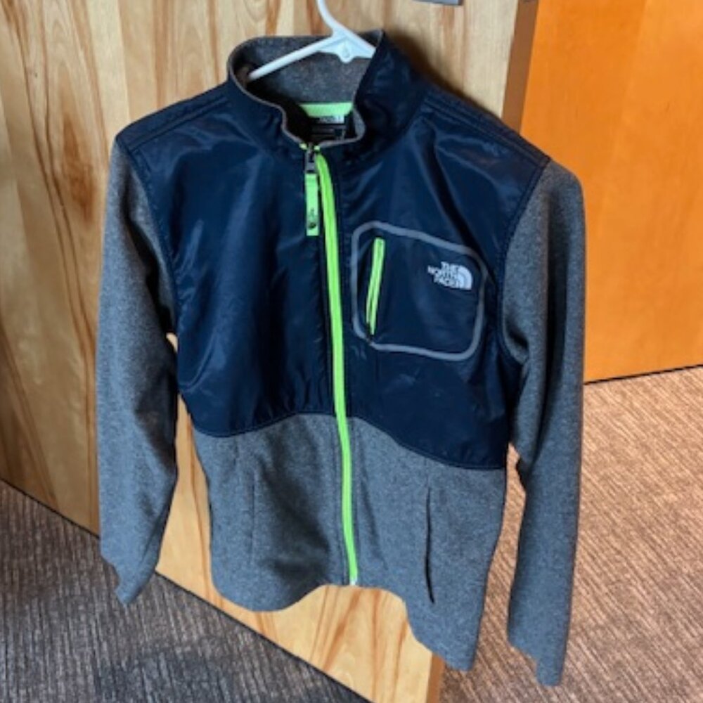 Boys North Face Lightweight Fleece Jacket